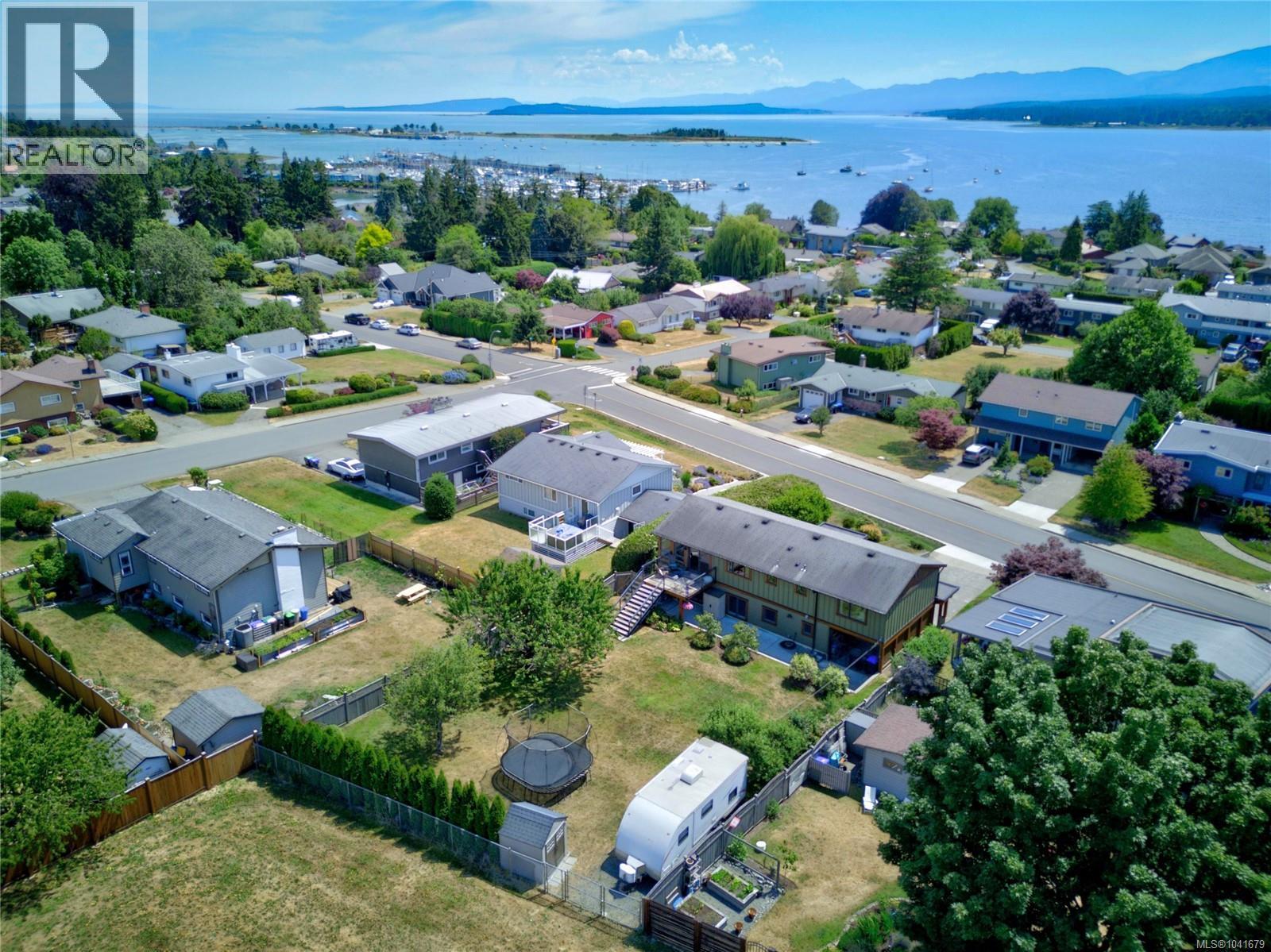2052 Beaufort Ave - 77