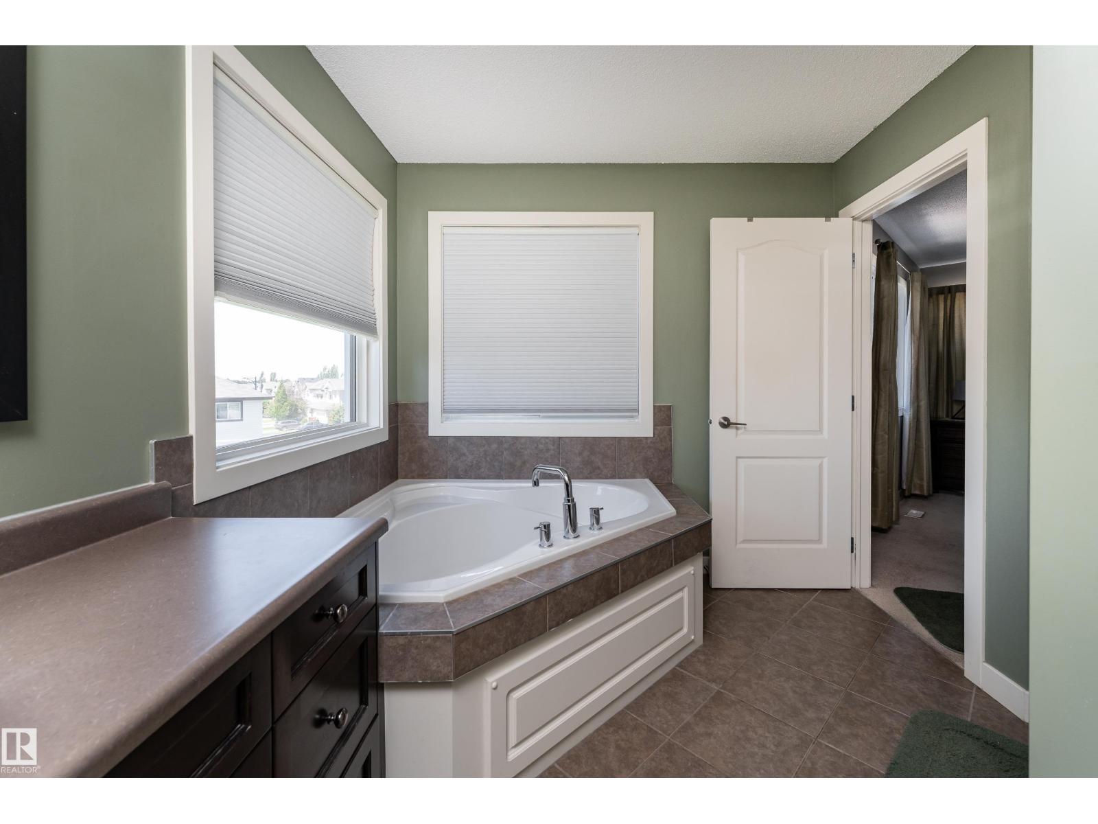 512 59 ST SW - 26