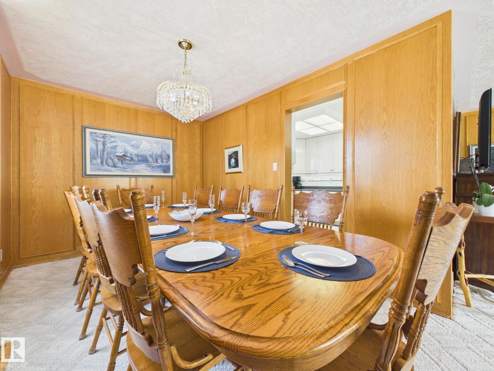 15 Akins DR — photo 16