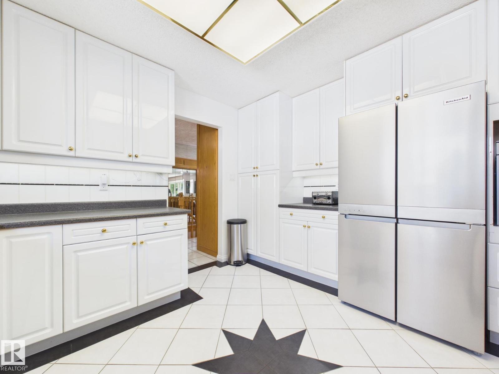 15 Akins DR — photo 19