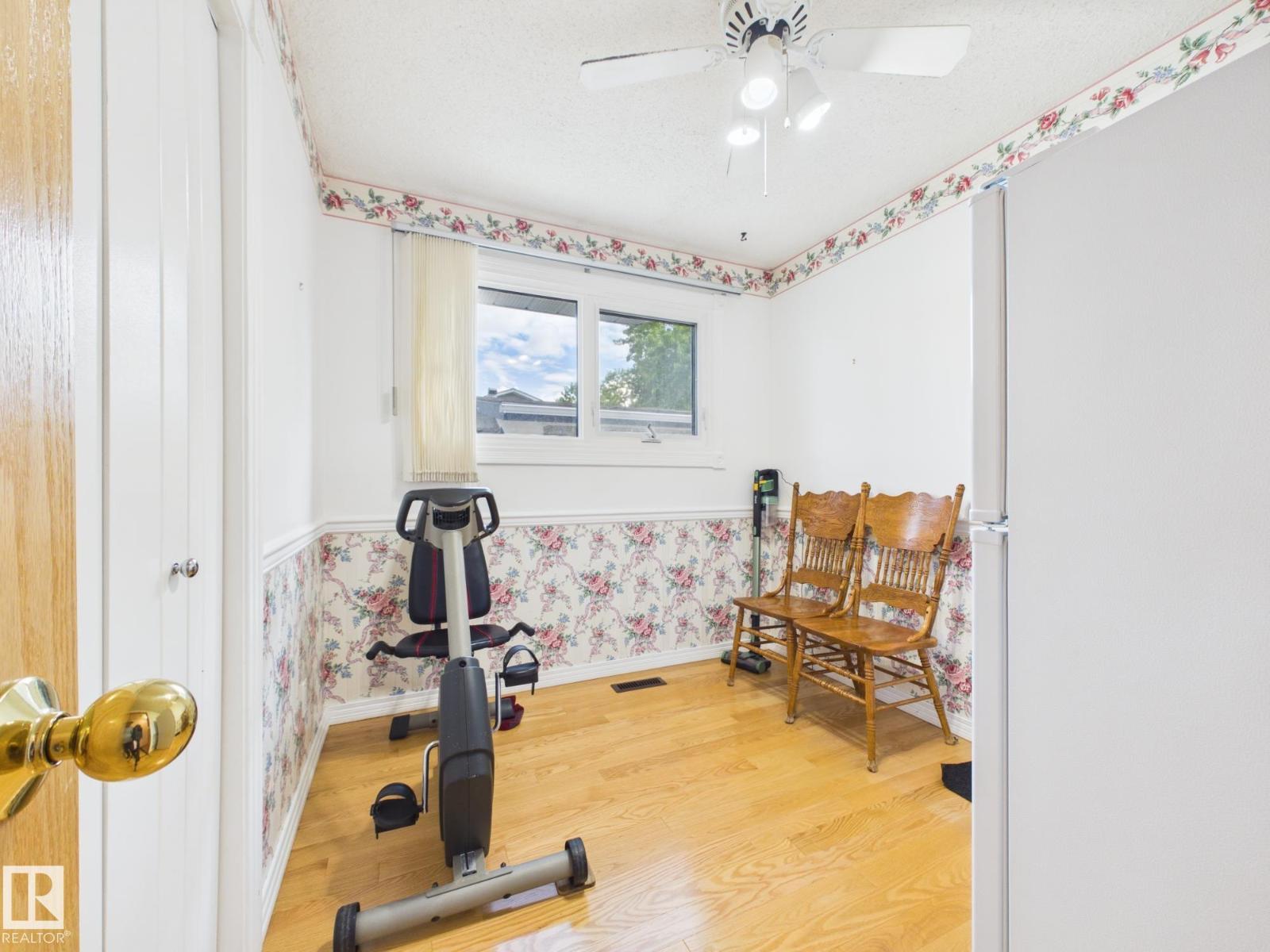 15 Akins DR — photo 30