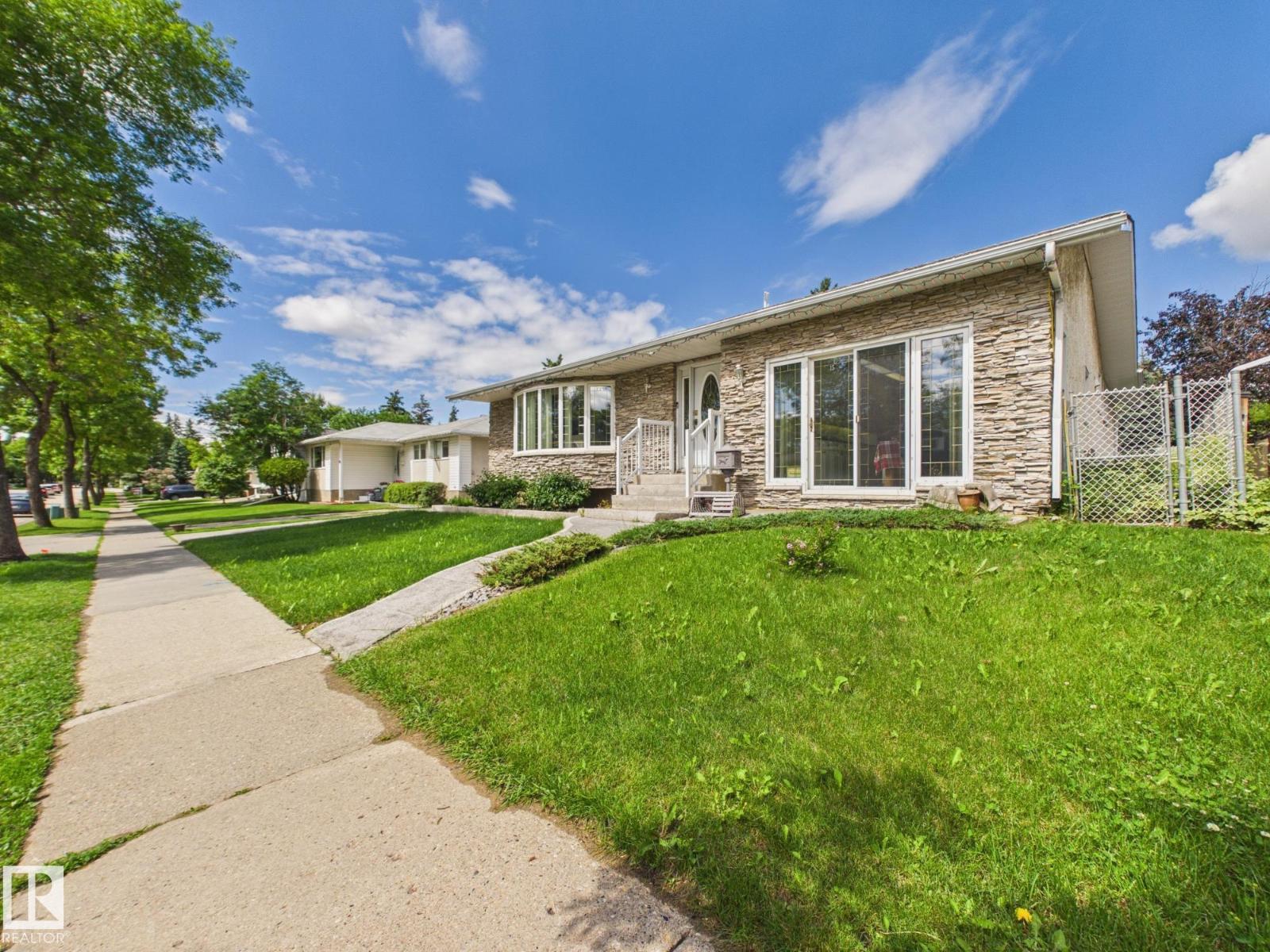 15 Akins DR - photo 4