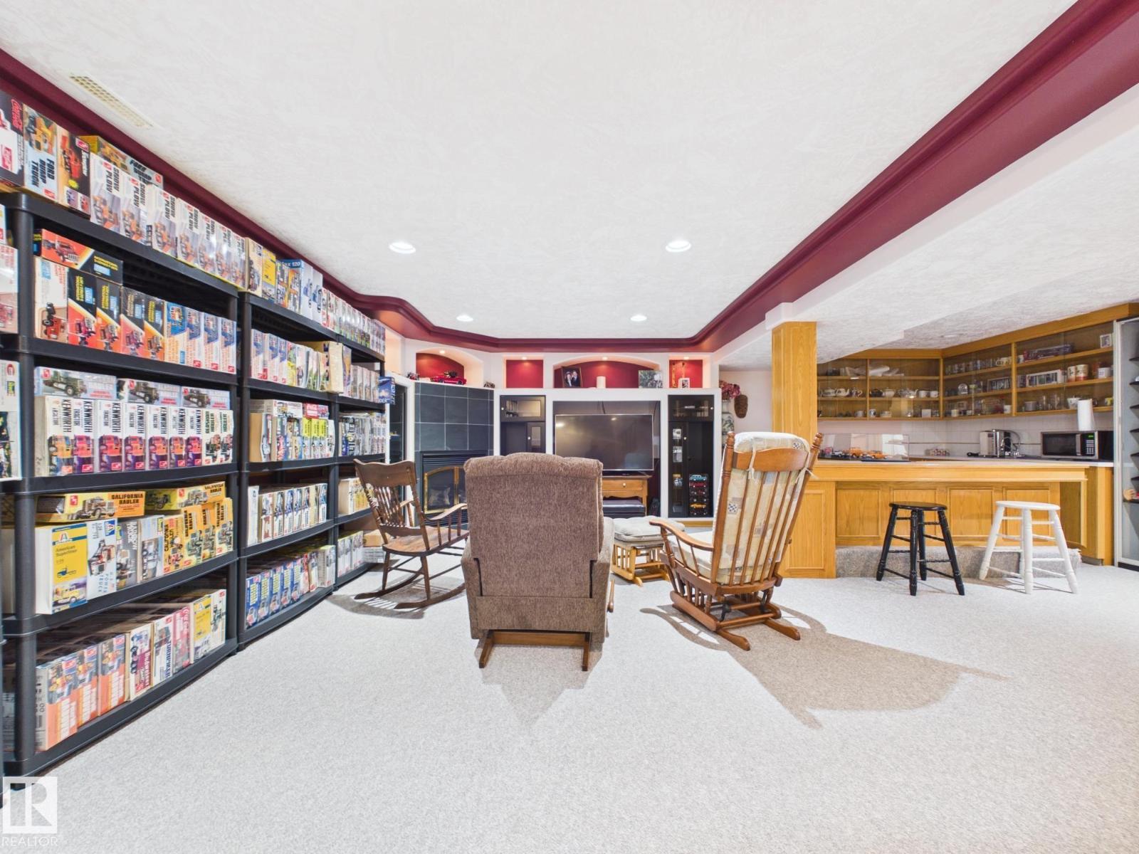 15 Akins DR — photo 42
