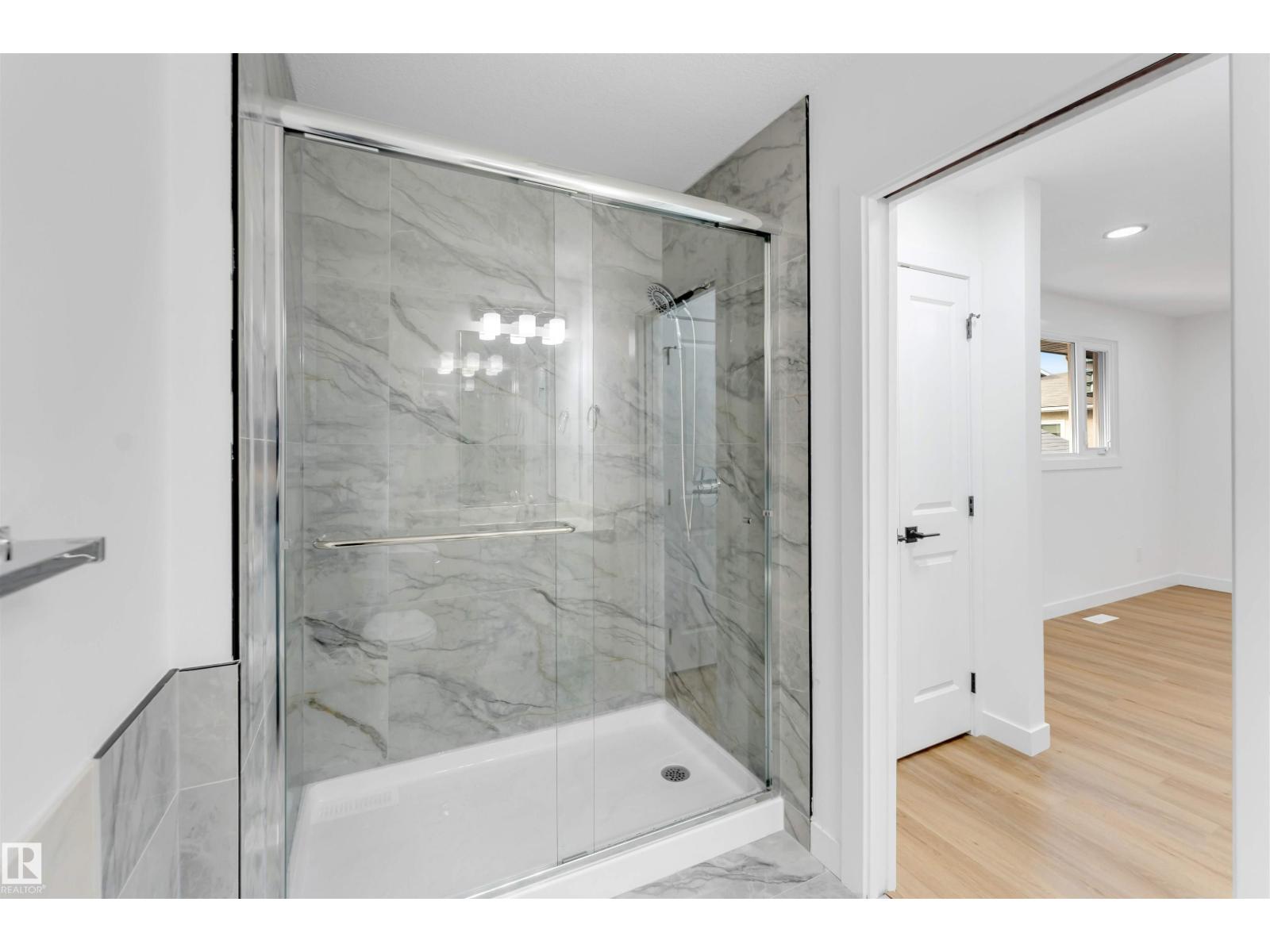 5512 150 AV NW — photo 29