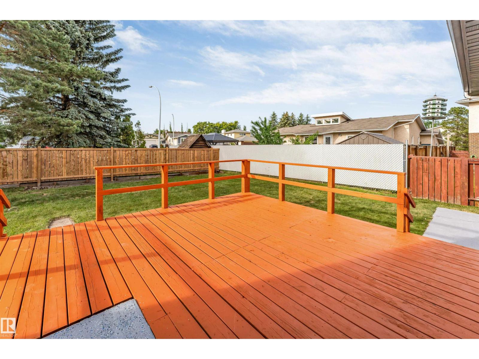 5512 150 AV NW — photo 45