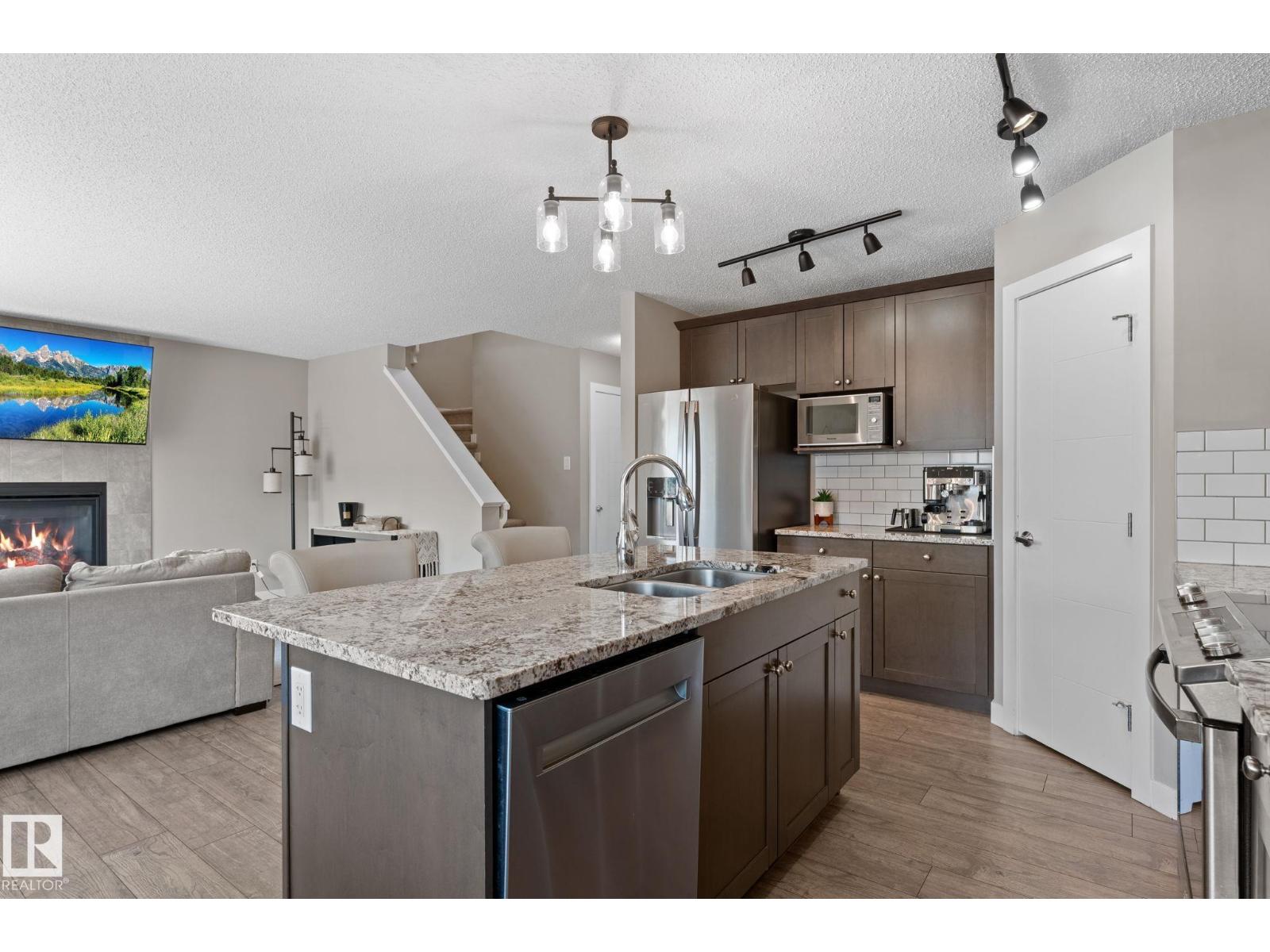 8005 EVANS CR NW - 22