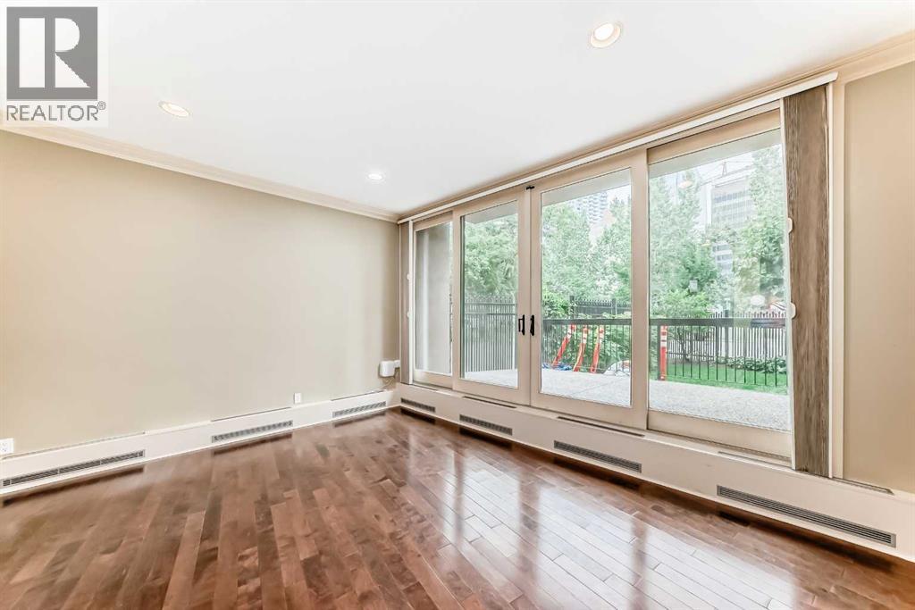 #101 323 13 Avenue SW - 12