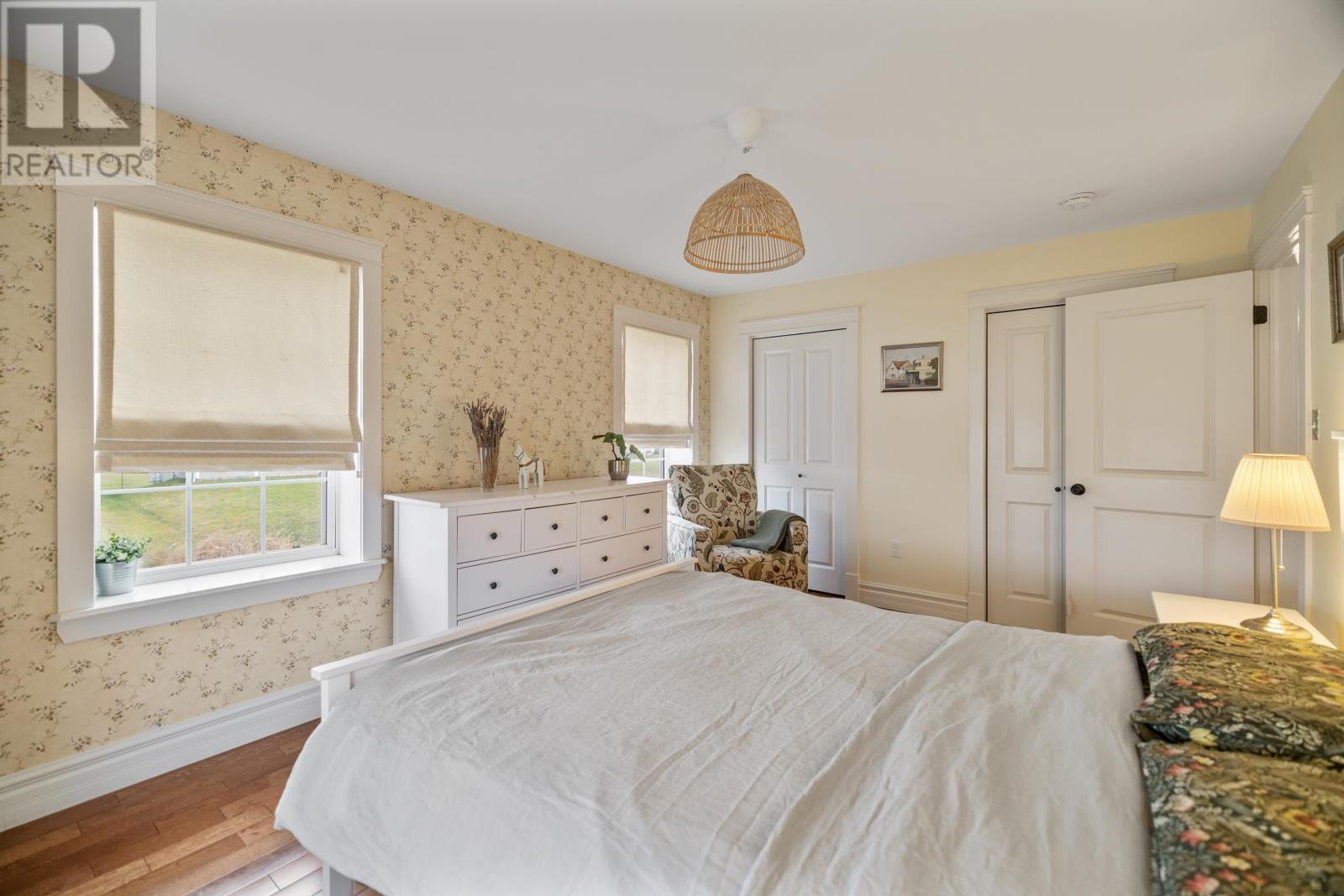 119 Squire Lane - 24