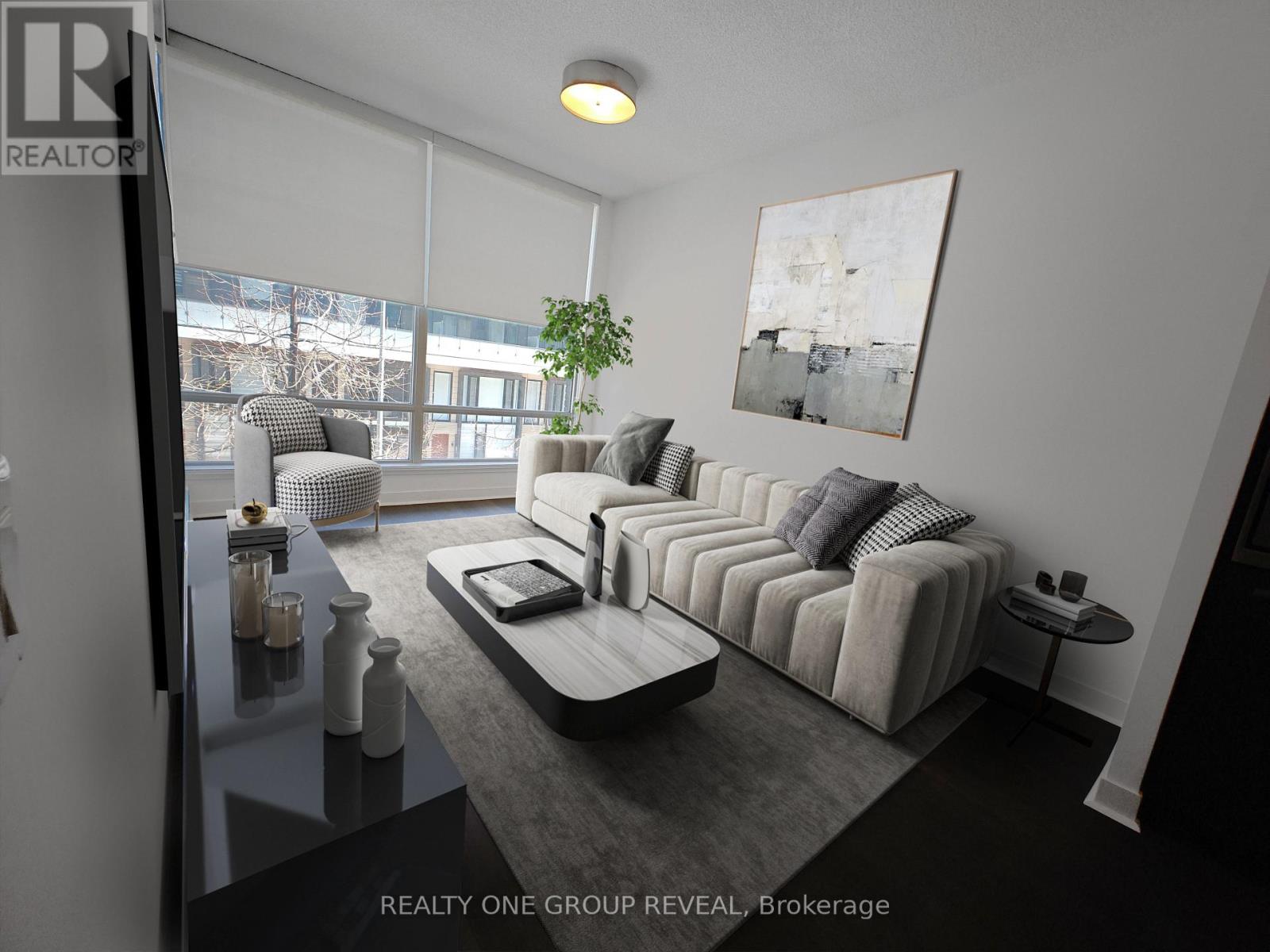#213S 455 FRONT STREET E - 2