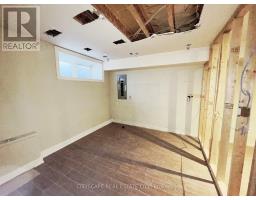 817 Cosburn Avenue, Toronto, ON M4C2V9 Photo 40