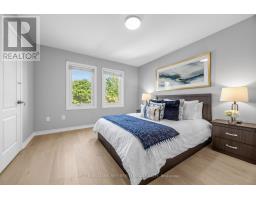 350 Pickering Crescent, Newmarket, ON L3Y8G7 Photo 20