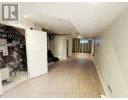 817 Cosburn Avenue, Toronto, ON M4C2V9 Photo 38
