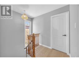 350 Pickering Crescent, Newmarket, ON L3Y8G7 Photo 18