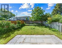 350 Pickering Crescent, Newmarket, ON L3Y8G7 Photo 34
