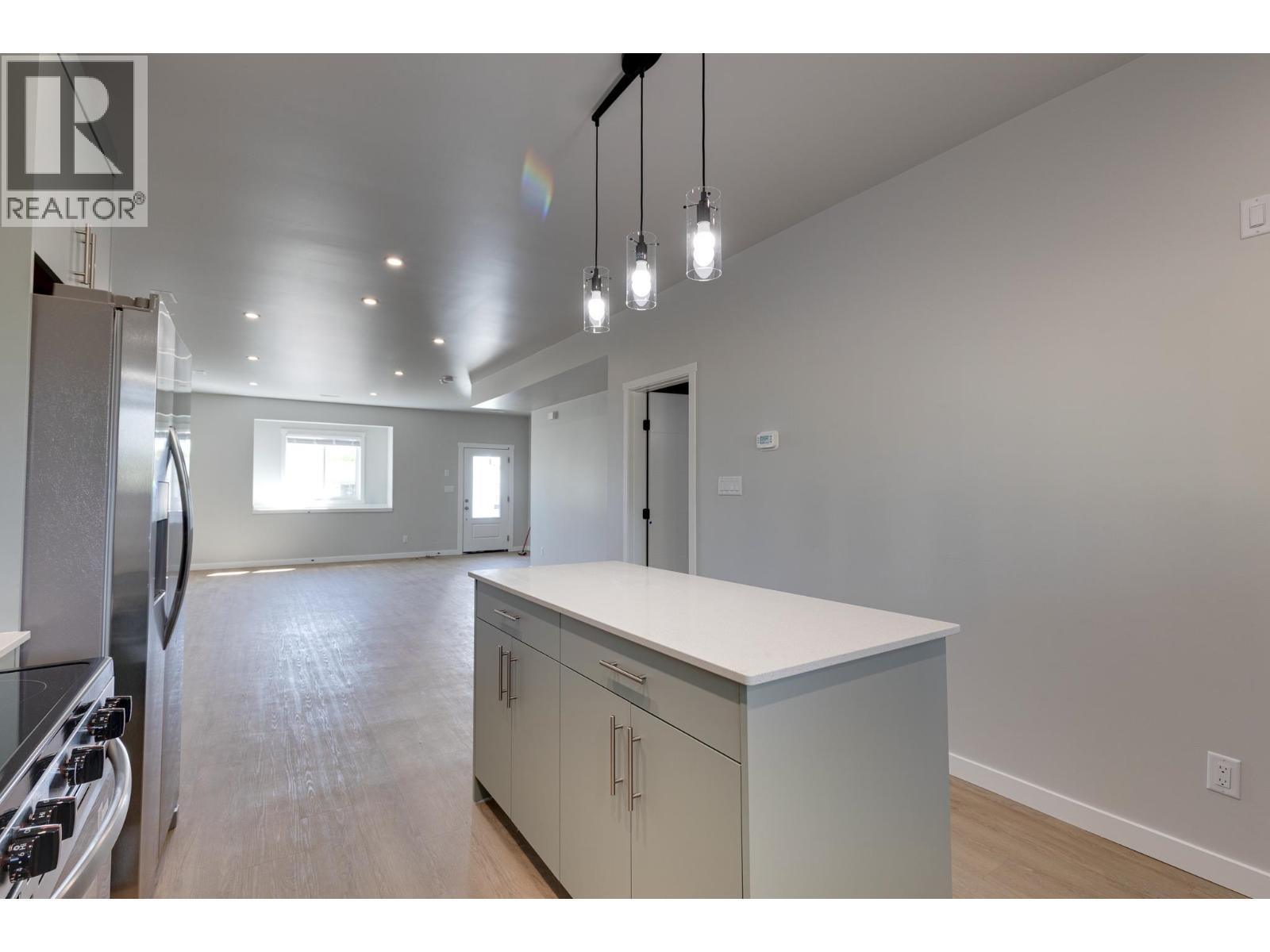 1197 N BLACKBURN ROAD - 10