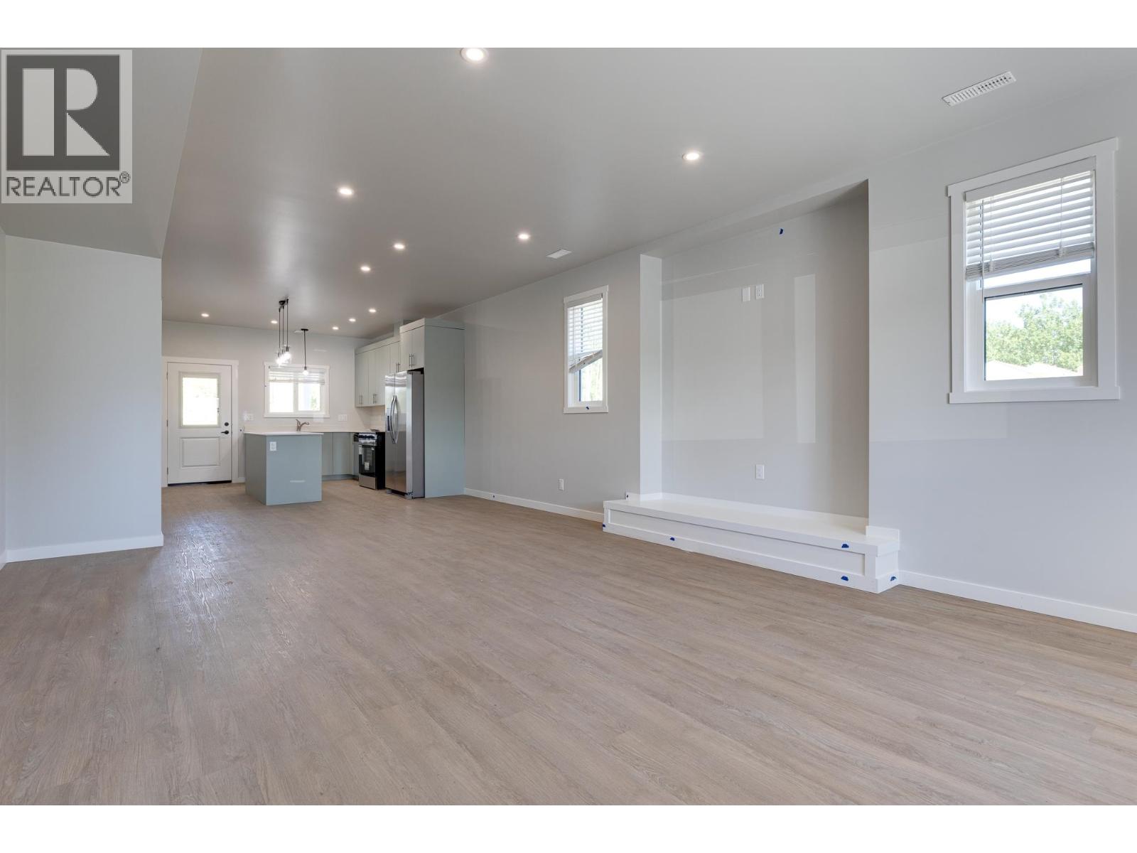 1197 N BLACKBURN ROAD - 4