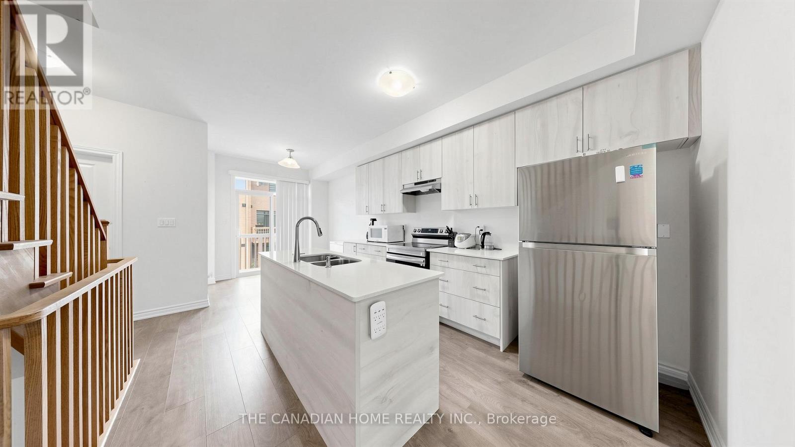 363 OKANAGAN PATH - 12