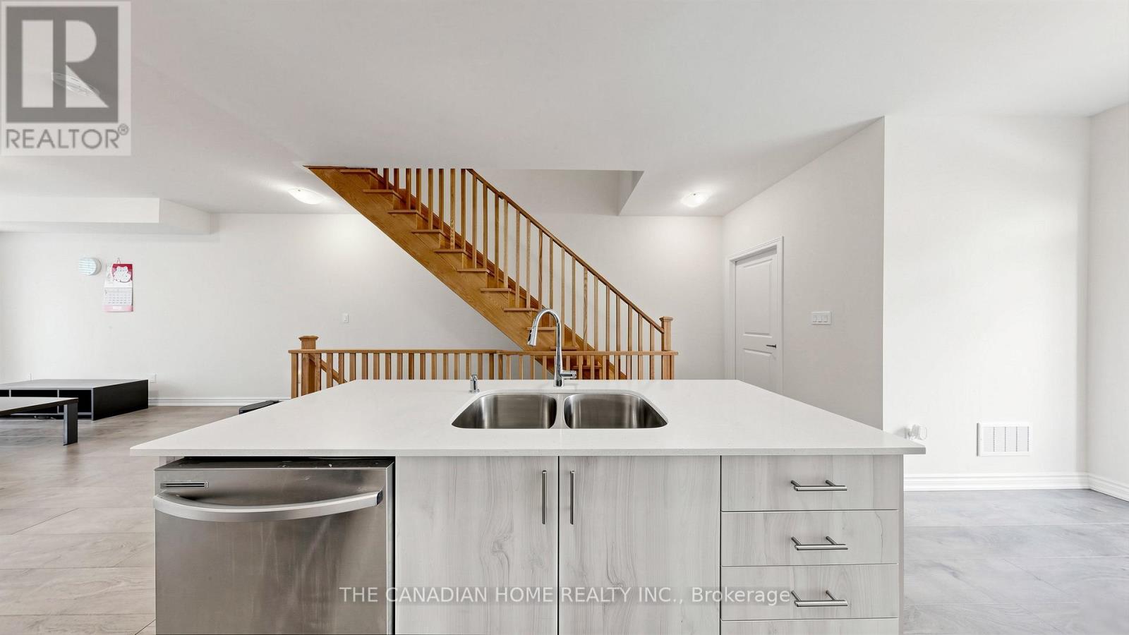 363 OKANAGAN PATH - 17