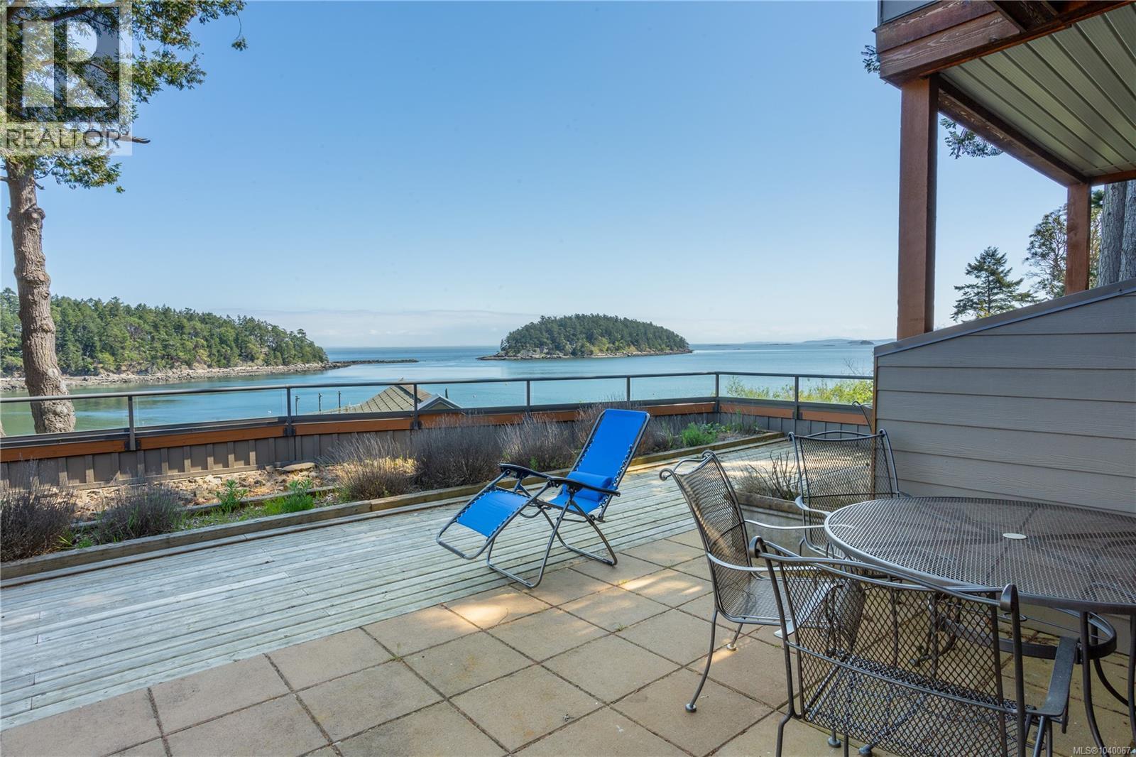 #13 494 Arbutus Dr - 10