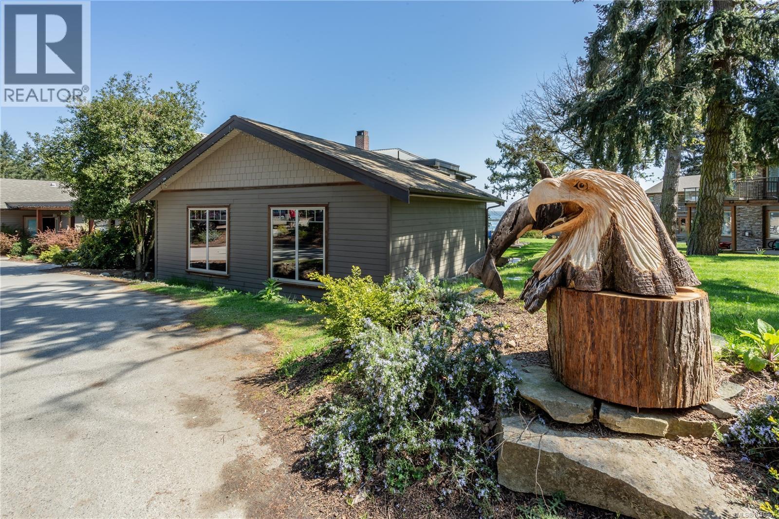 #13 494 Arbutus Dr - 8