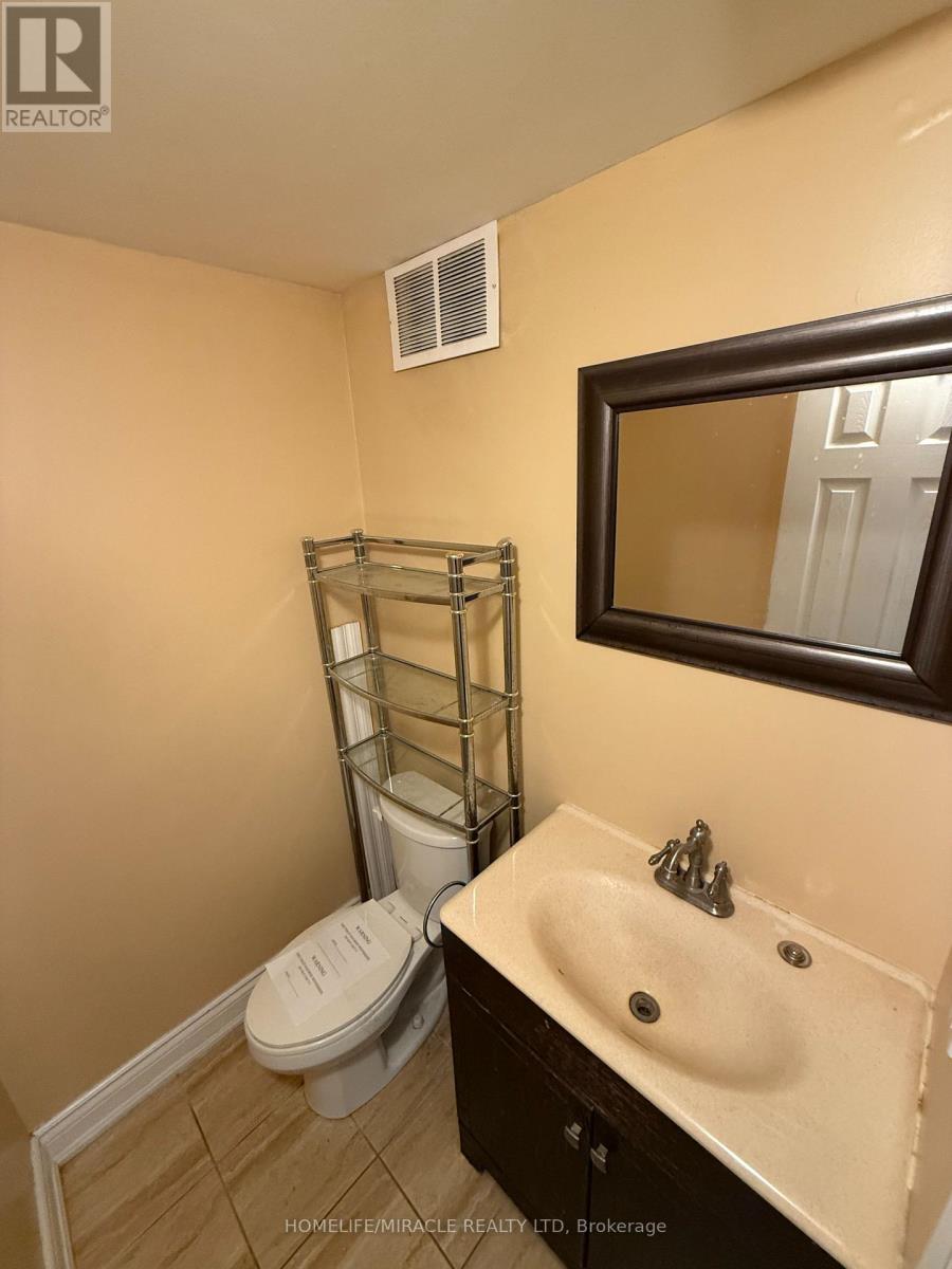 10 YORKTON BOULEVARD - 30