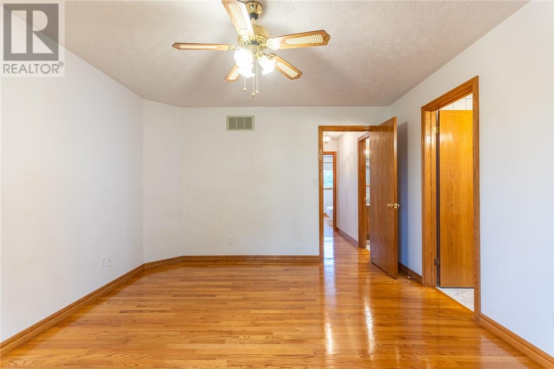 371 Moonrock Avenue - 28