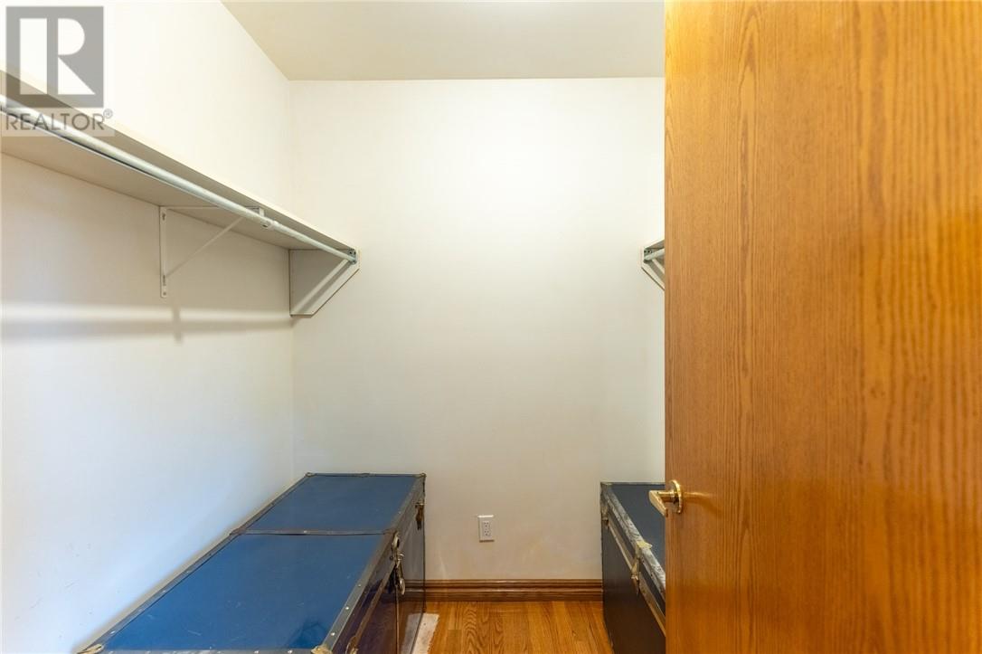 371 Moonrock Avenue - 33