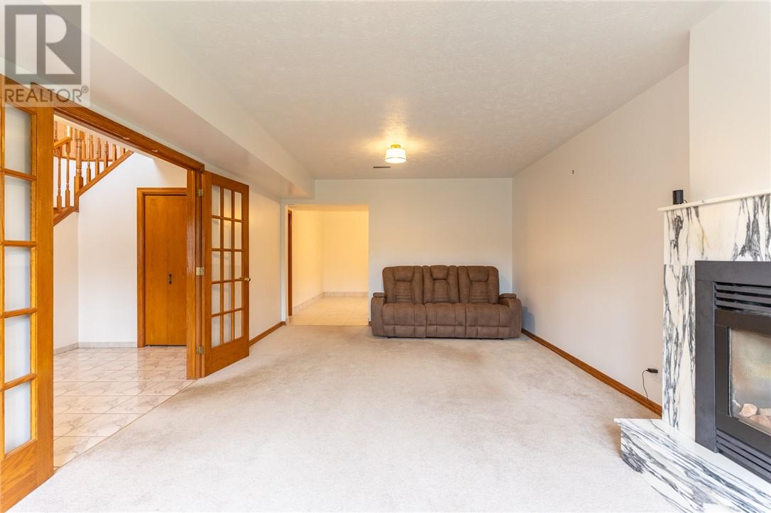 371 Moonrock Avenue - 37