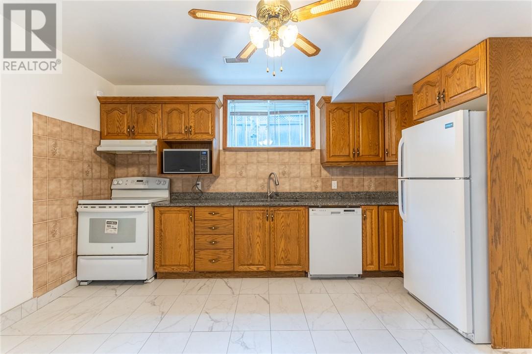 371 Moonrock Avenue - 40