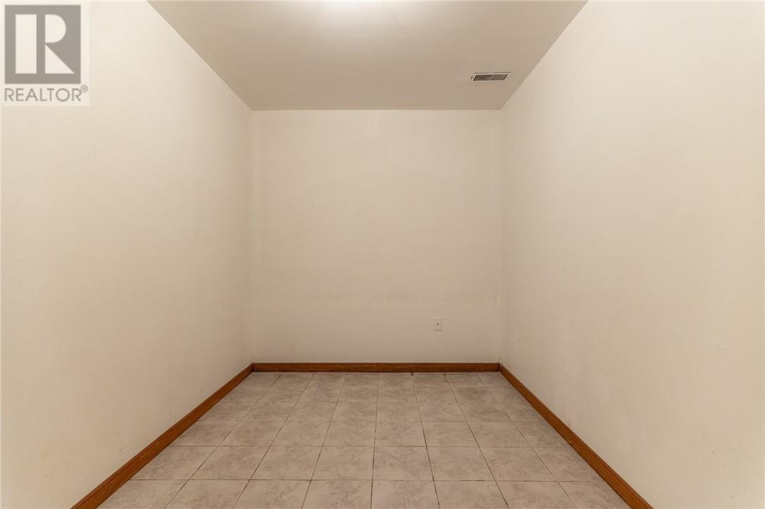 371 Moonrock Avenue - 44