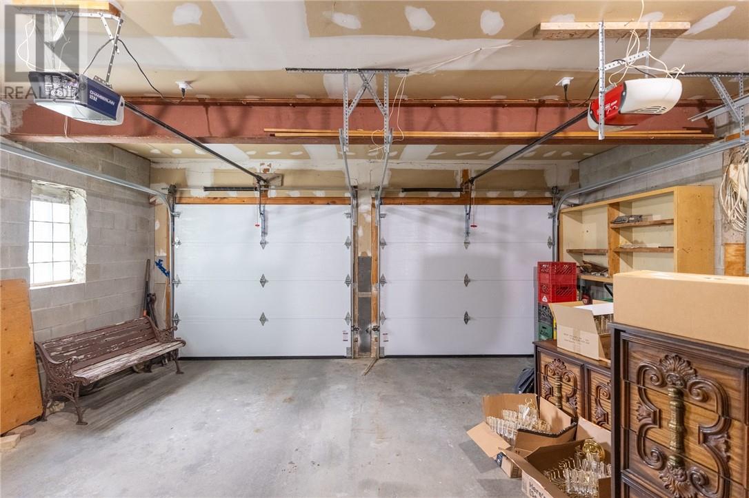 371 Moonrock Avenue - 52