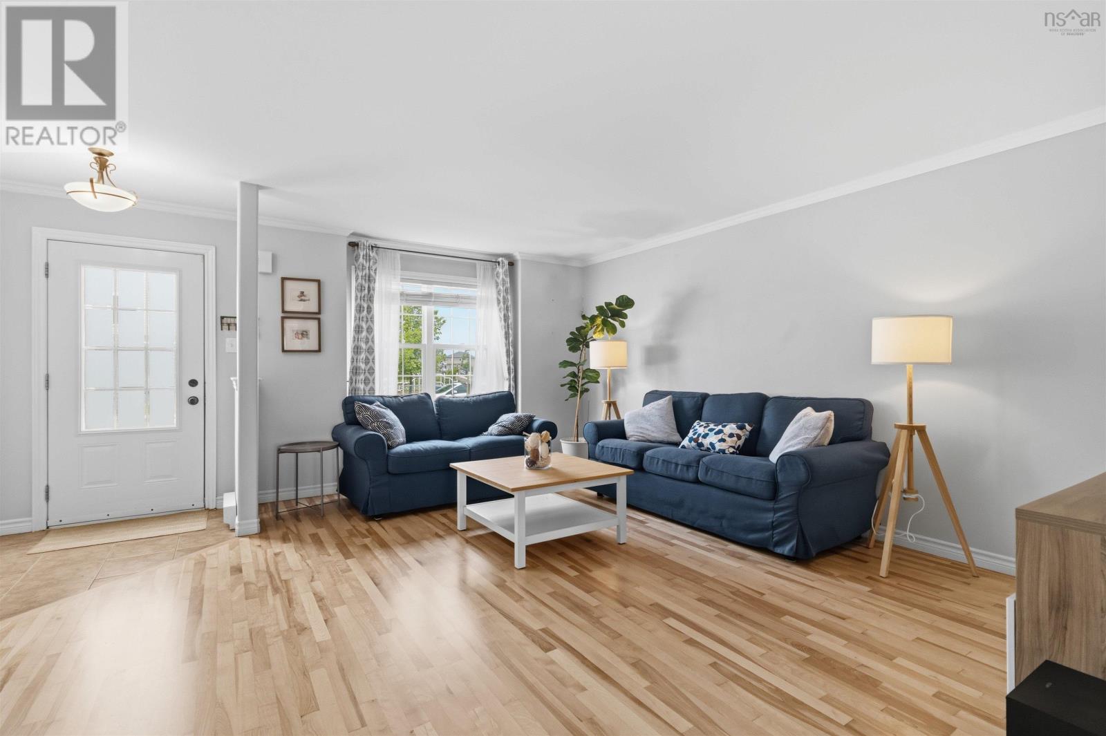 202 Transom Drive - 3