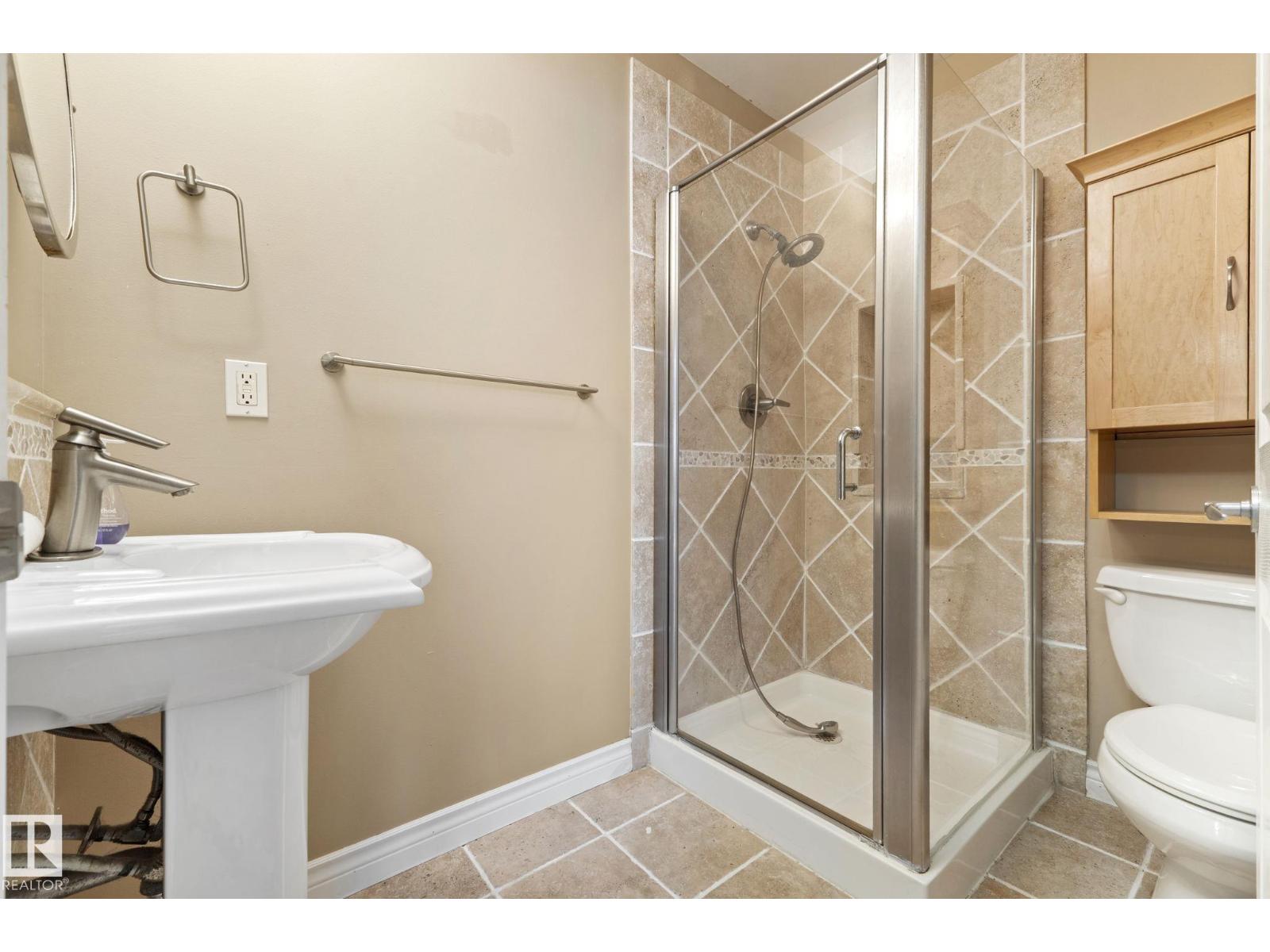 28 HARROLD PL - 39