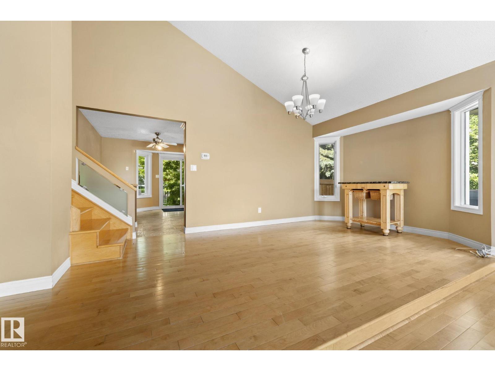 28 HARROLD PL - 5