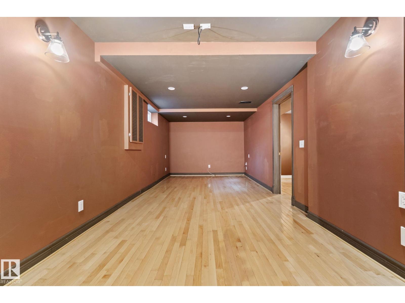 28 HARROLD PL - 51