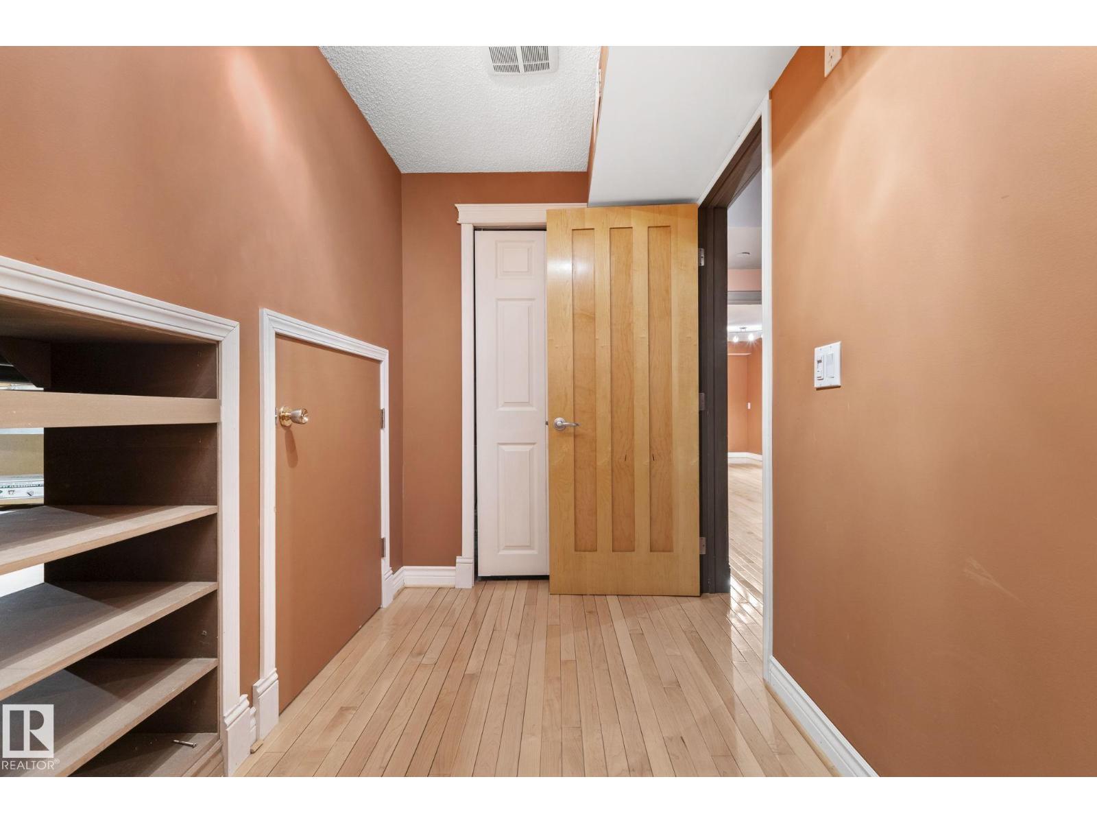 28 HARROLD PL - 55