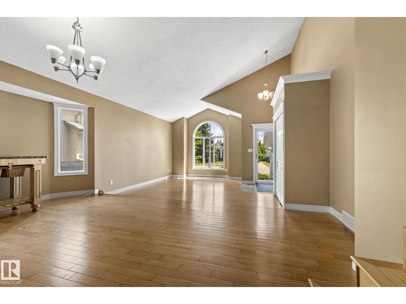 28 HARROLD PL - 9