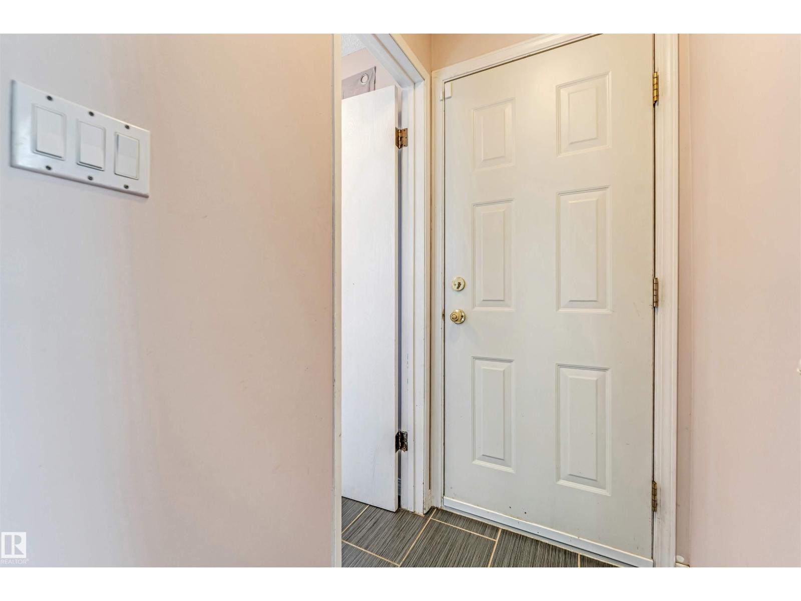 #24 1651 46 STREET NW - 10