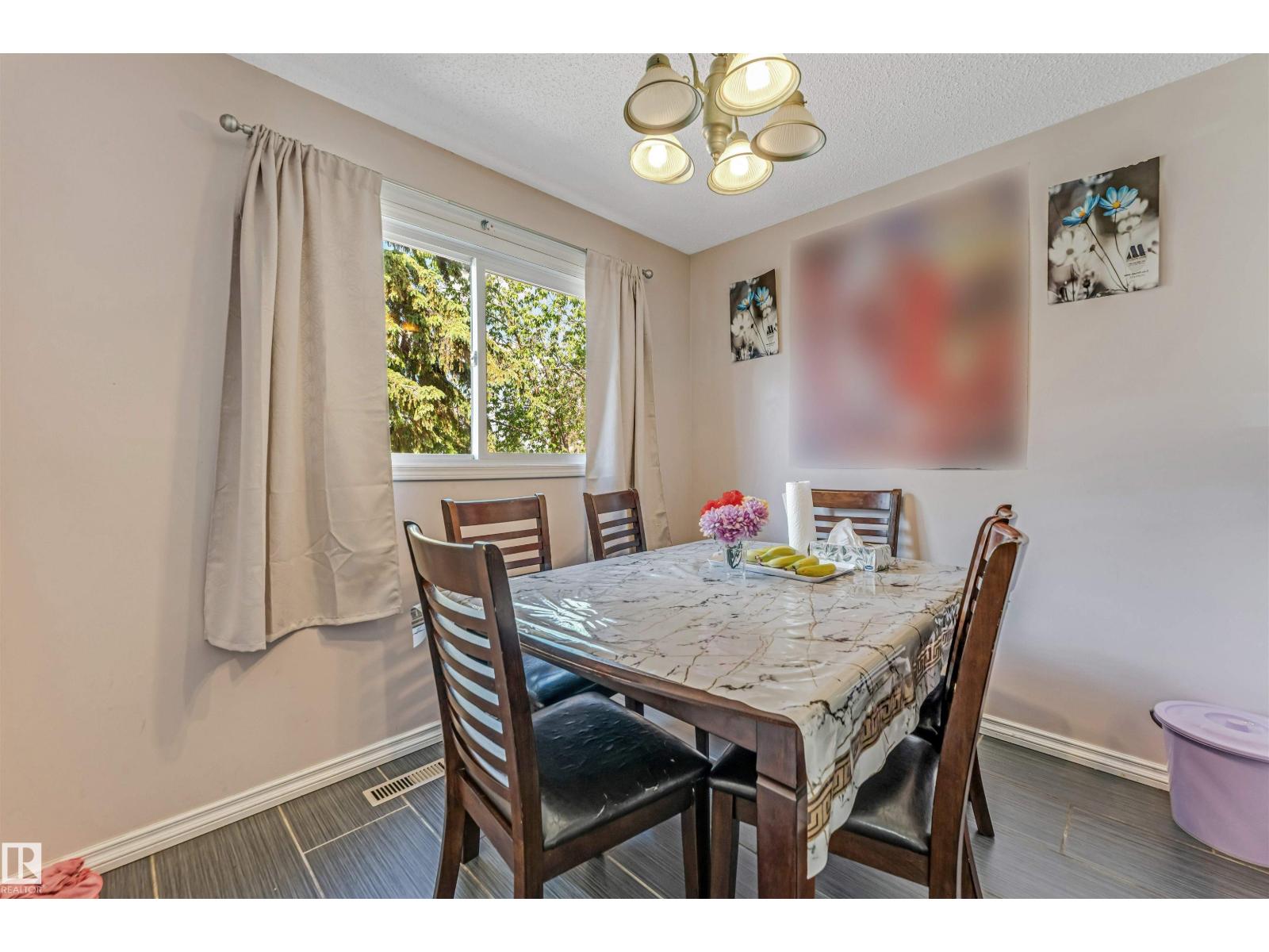 #24 1651 46 STREET NW - 19