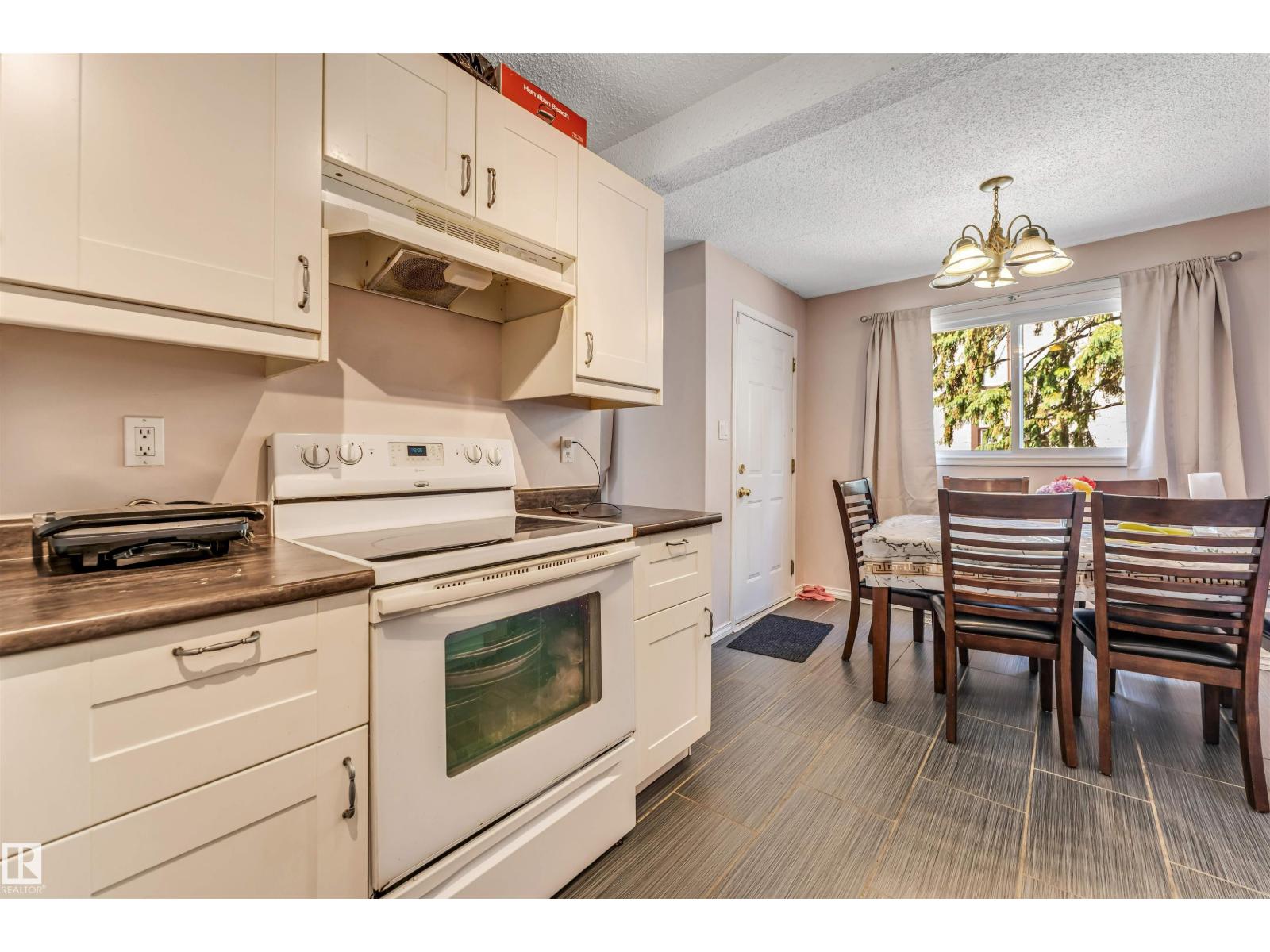 #24 1651 46 STREET NW - 24