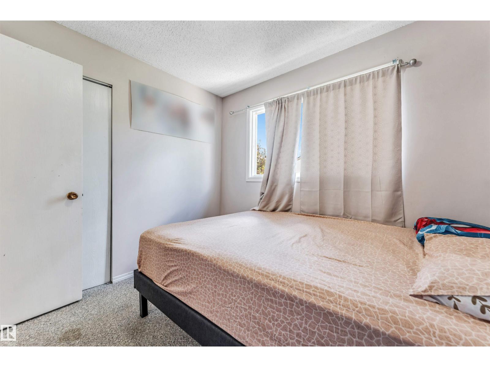 #24 1651 46 STREET NW - 34
