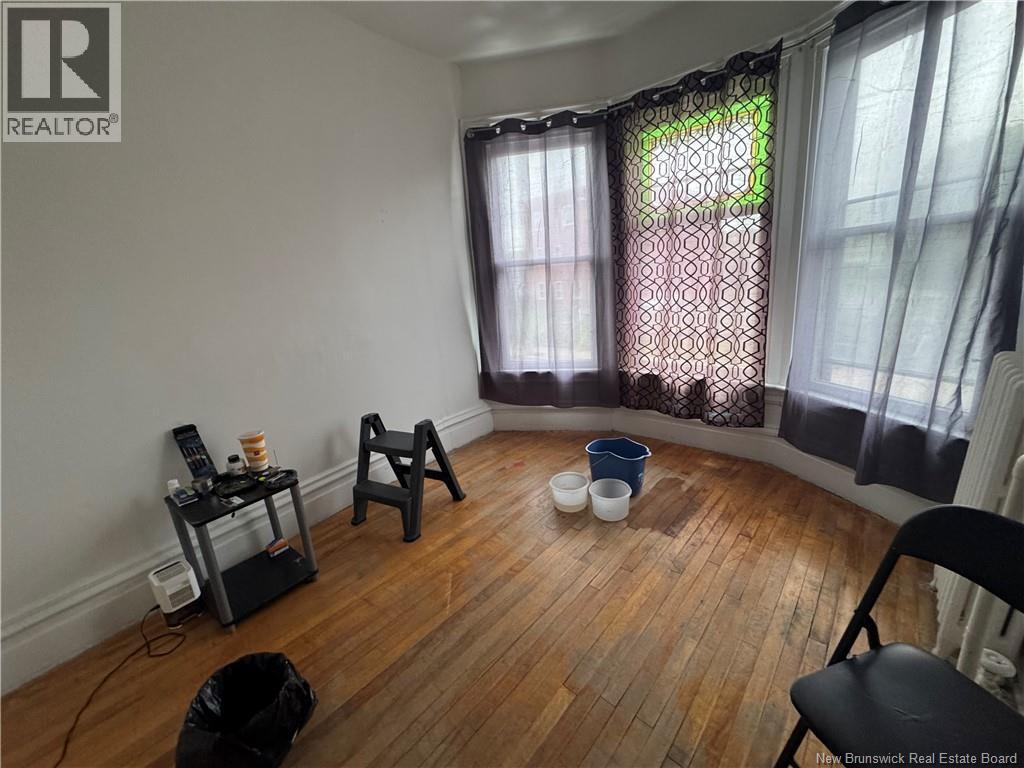 325 Main Street - 12