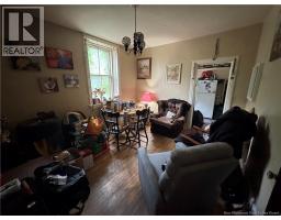 325 Main Street, photo 17