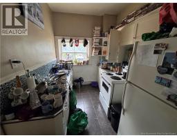 325 Main Street, photo 18