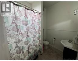 325 Main Street, photo 21