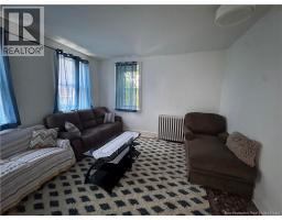 325 Main Street, photo 3