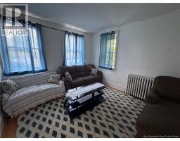 325 Main Street, photo 6