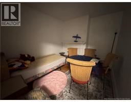 325 Main Street, photo 8