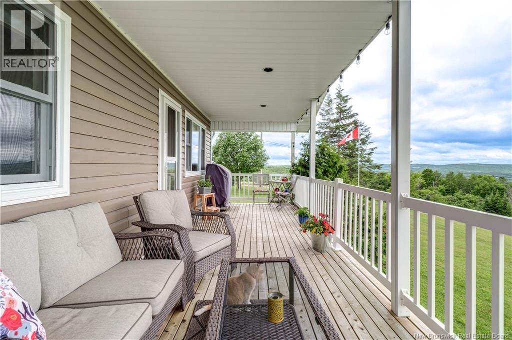 55 Hawthorne Road - Image 22