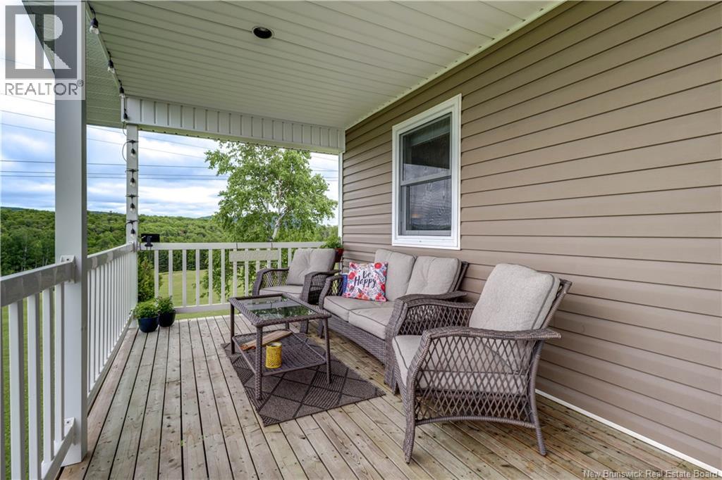 55 Hawthorne Road - Image 23